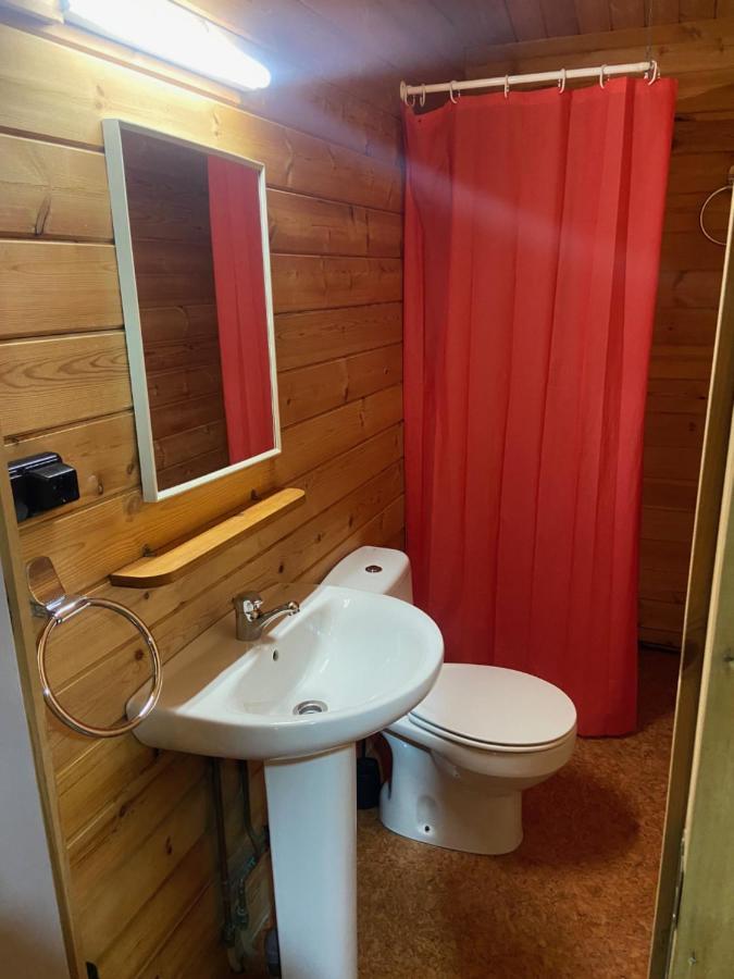 Bungalow & Camping Fuente De Regrustan 그라우스 외부 사진